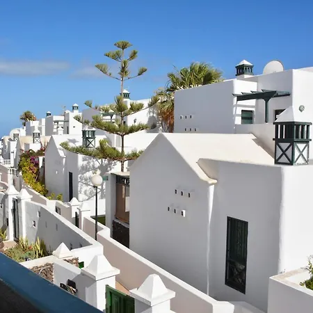 Holiday home Euphorbia House